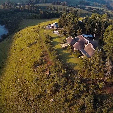 Amazian Mountain River Lodge Underberg Exterior foto