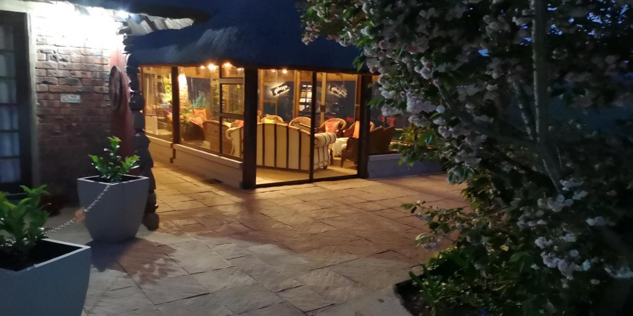 Amazian Mountain River Lodge Underberg Exterior foto
